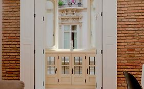 INMálaga Santos Suites 1